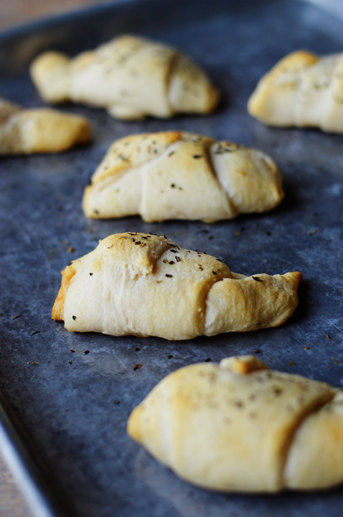 Simple Homemade Pizza Pockets by The Modern Dad