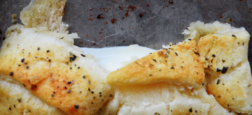 Easy Cheesy Garlic Butter Crescents