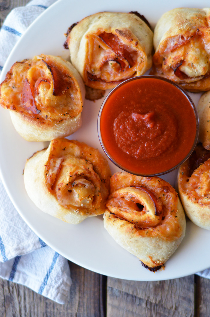 Simple Pizza Pinwheels by The Modern Dad